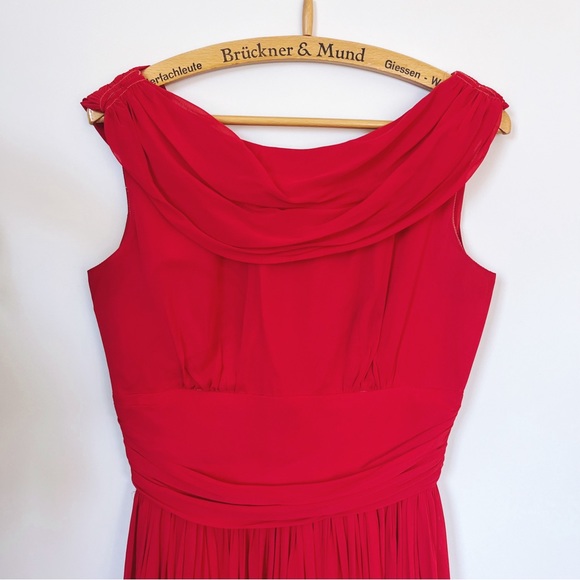 Vintage 1950s Handsewn Red Twirl Dress - Picture 3 of 7